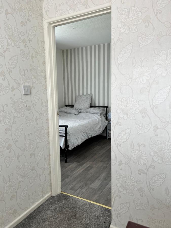Macs Belfast Apartment Exterior photo