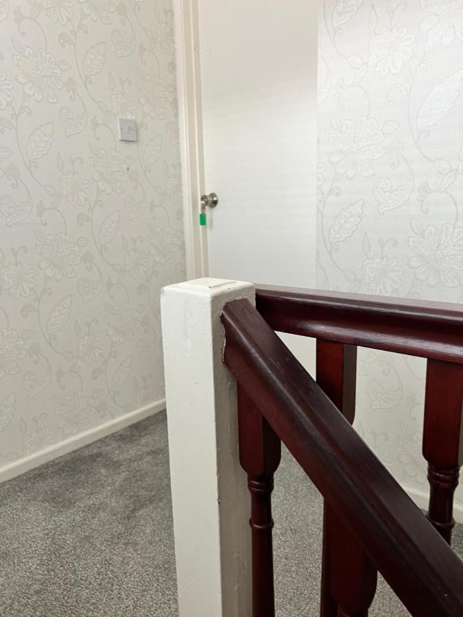 Macs Belfast Apartment Exterior photo
