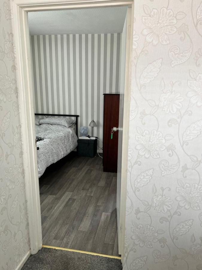 Macs Belfast Apartment Exterior photo